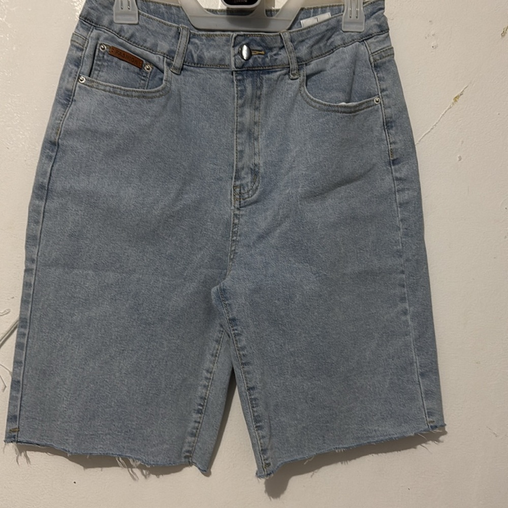 SHEIN shorts - Picture 4 of 6